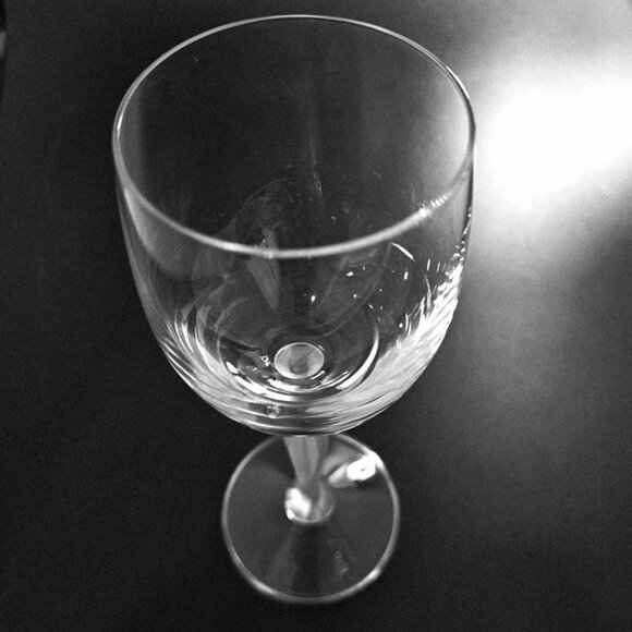 Mikasa Ballet Crystal Water Glass 8.5" frosted twist stem elegant vintage - Picture 2 of 5